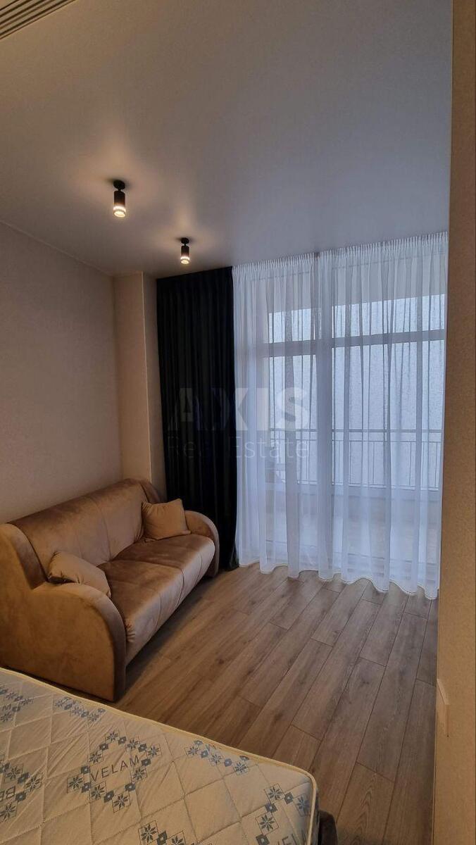 1k apartment vul. Nagirna 18/16616481