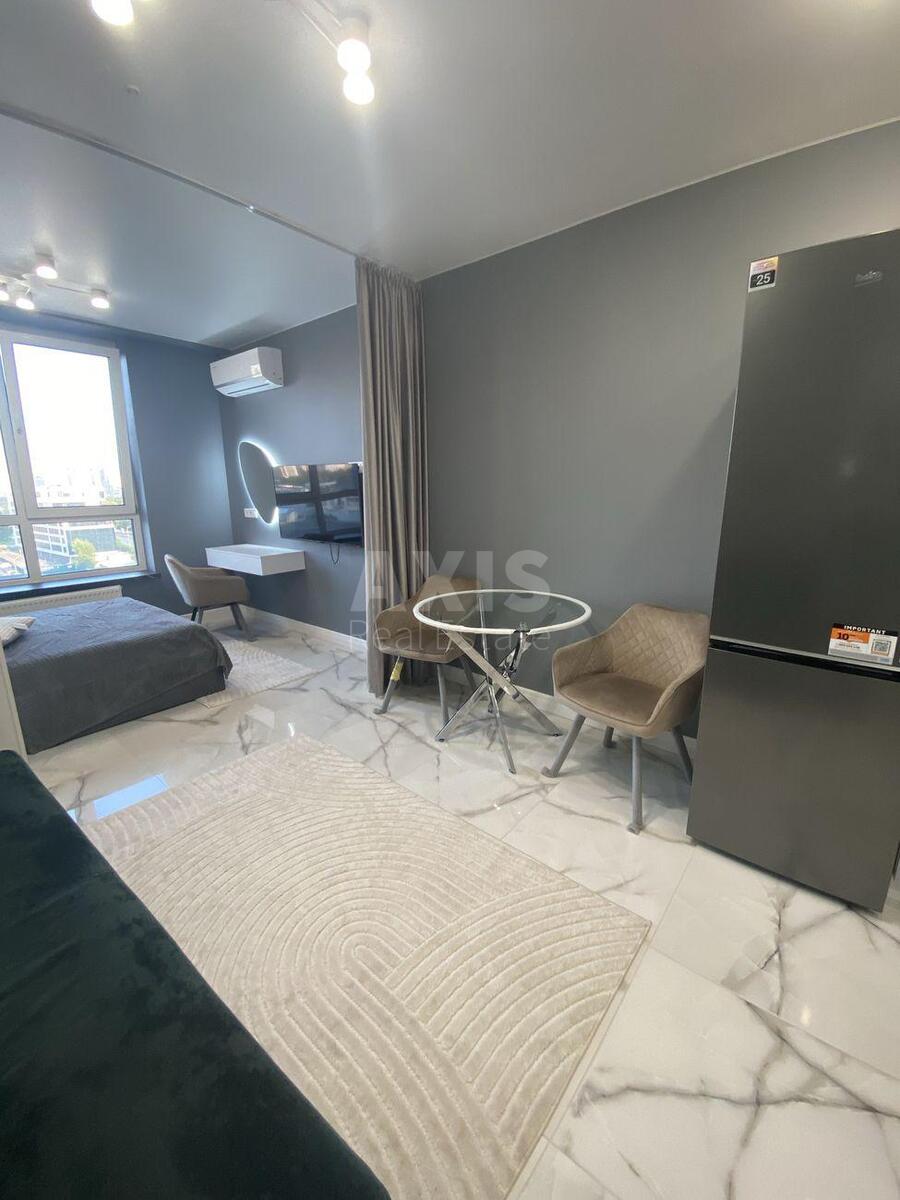 1k apartment nab. Dniprovs'ka 14573015