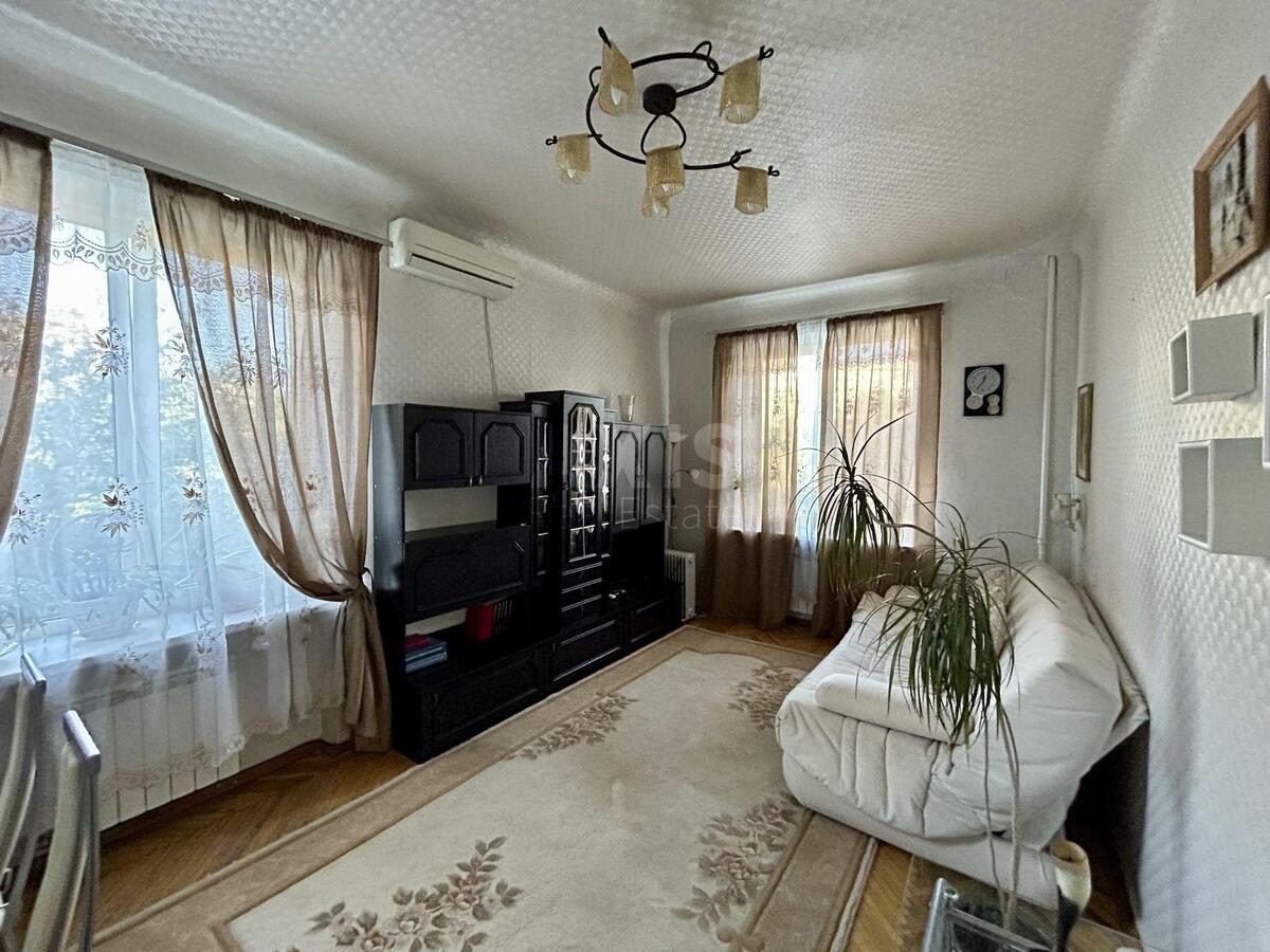 2к квартира ул. Багговутовская 36573220
