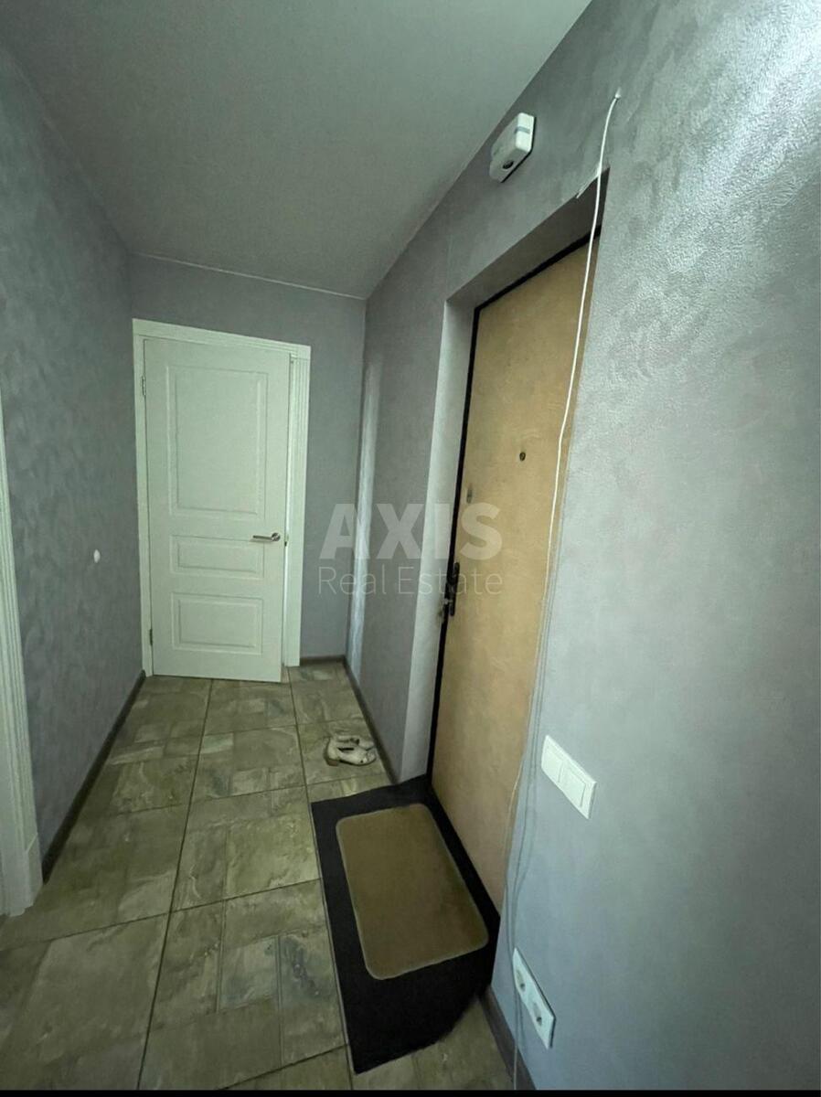 2k apartment vul. Naumova Generala 155