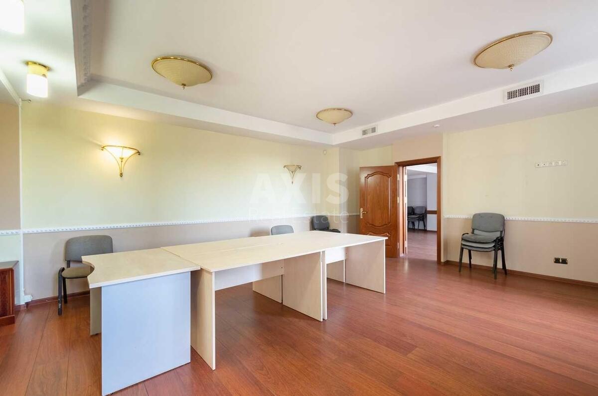 Office bul. Druzhby Narodiv 38, 231m257422