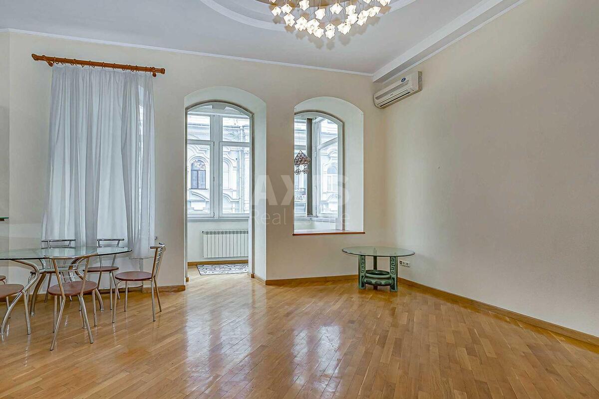 3k apartment pl. Myhajlivs'ka 19576517