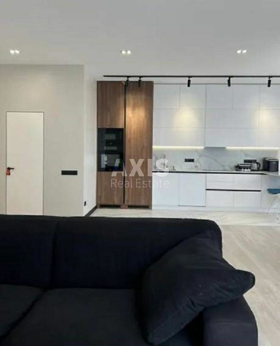 3k apartment vul. Filatova Akademika 2/10