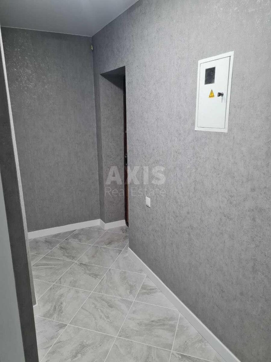 2k apartment vul. Kostjantynivs'ka 16