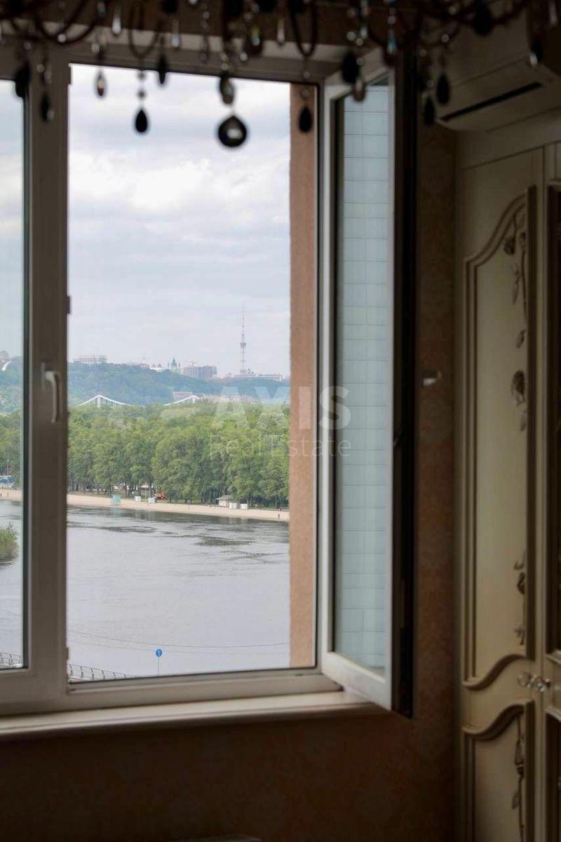 4k apartment vul. Okipnoi' Rai'sy 10Б11