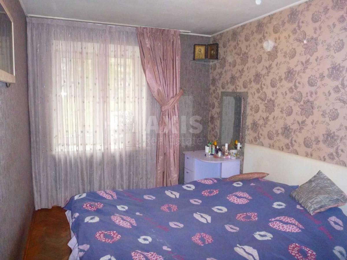 2к квартира ул. Окипной Раисы 5А4