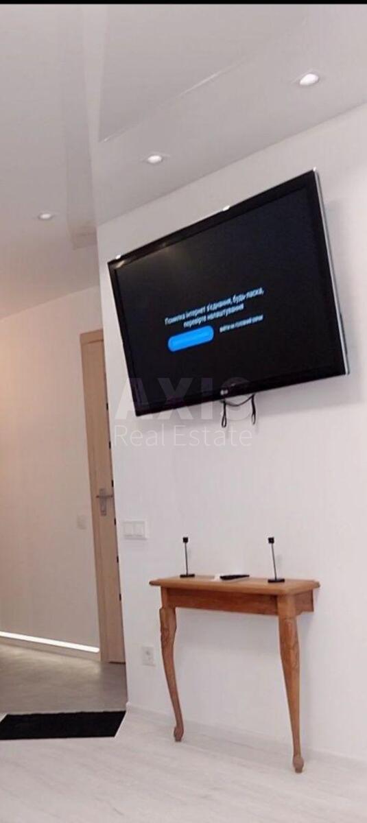 1k apartment pr-t Komarova Kosmonavta 17А3
