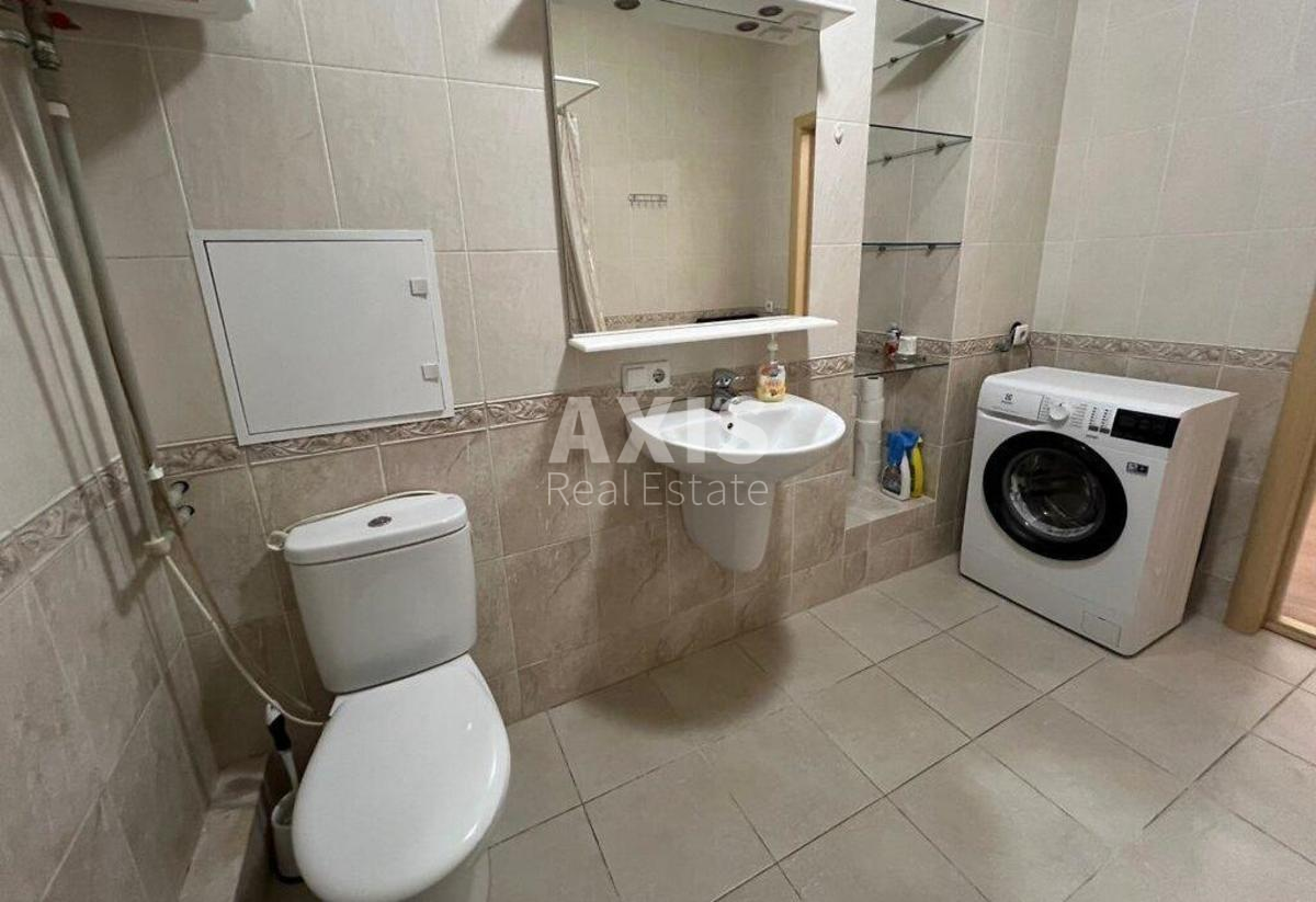 1k apartment vul. Sribnokil's'ka 12451614