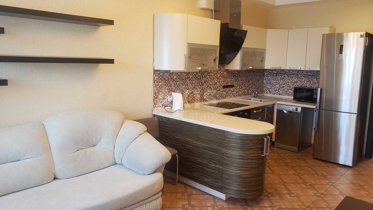 1k apartment vul. Cvjetajevoi' Maryny 11