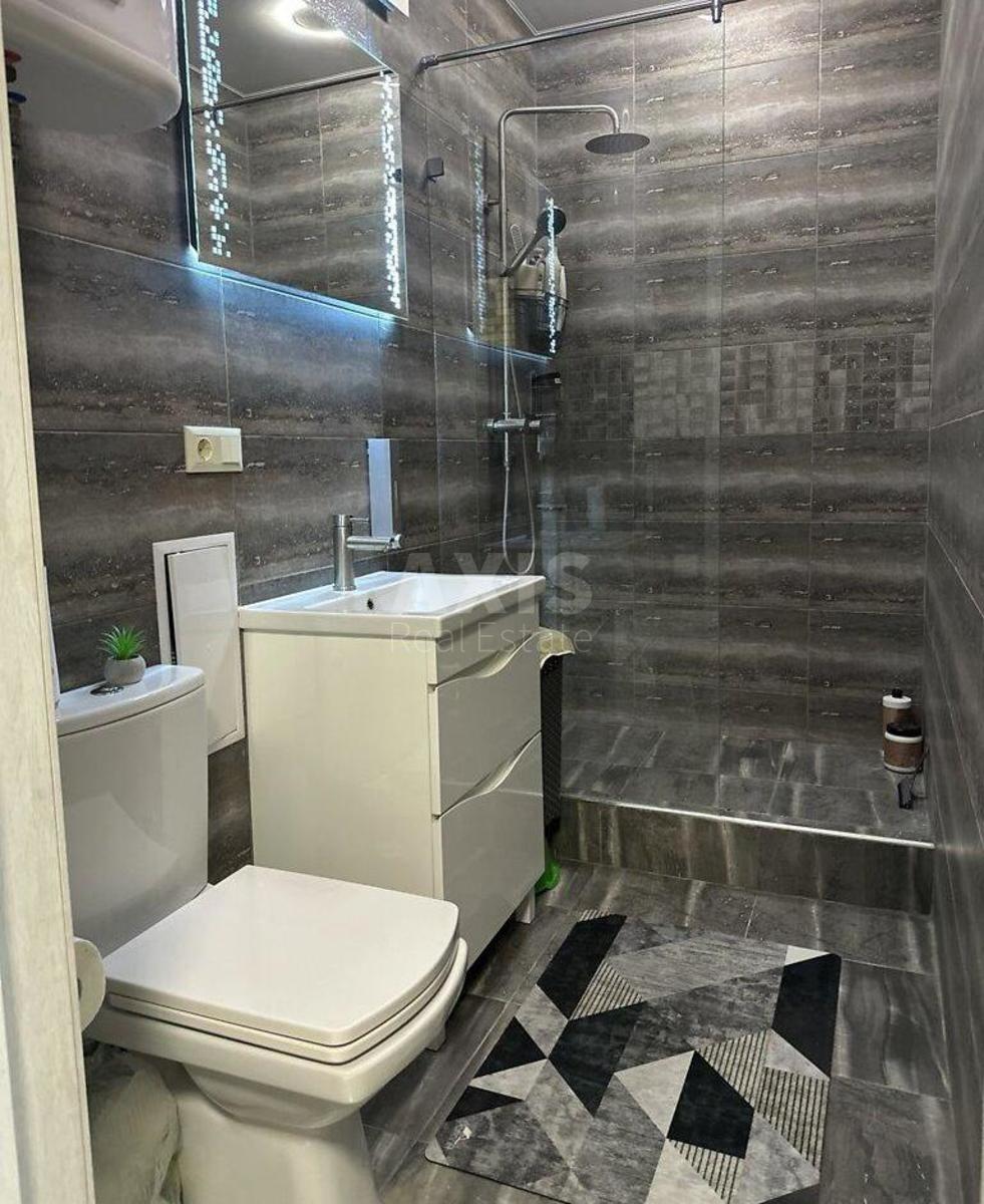 1k apartment vul. Zaliznychna 325