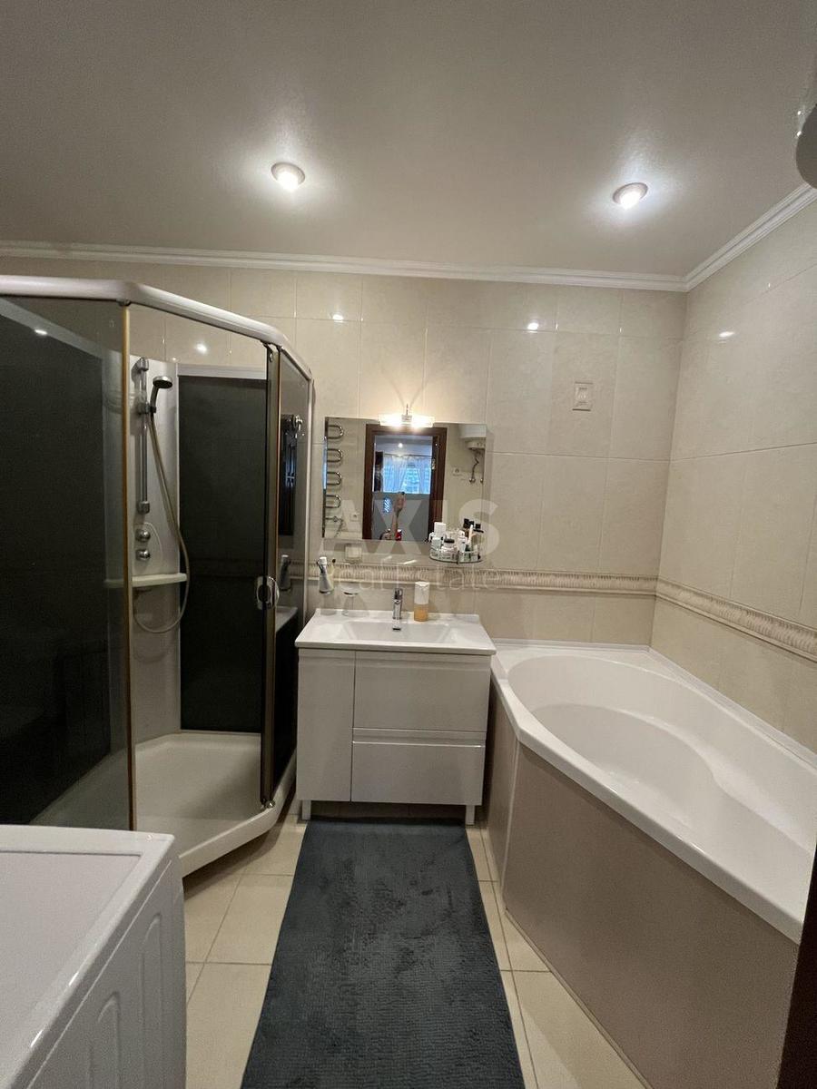 3k apartment vul. Dragomanova 31Б9
