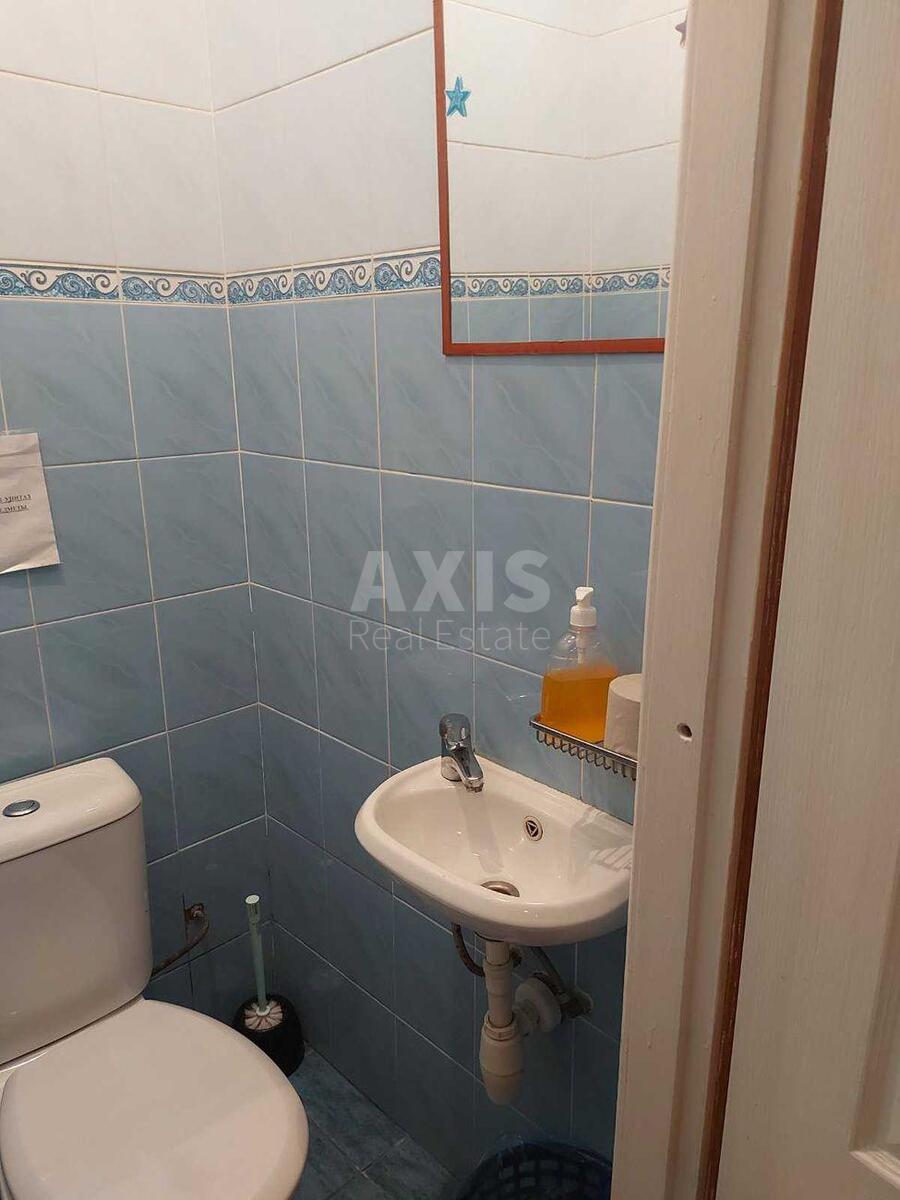Service object vul. Tupoljeva Akademika 18Д, 165m212