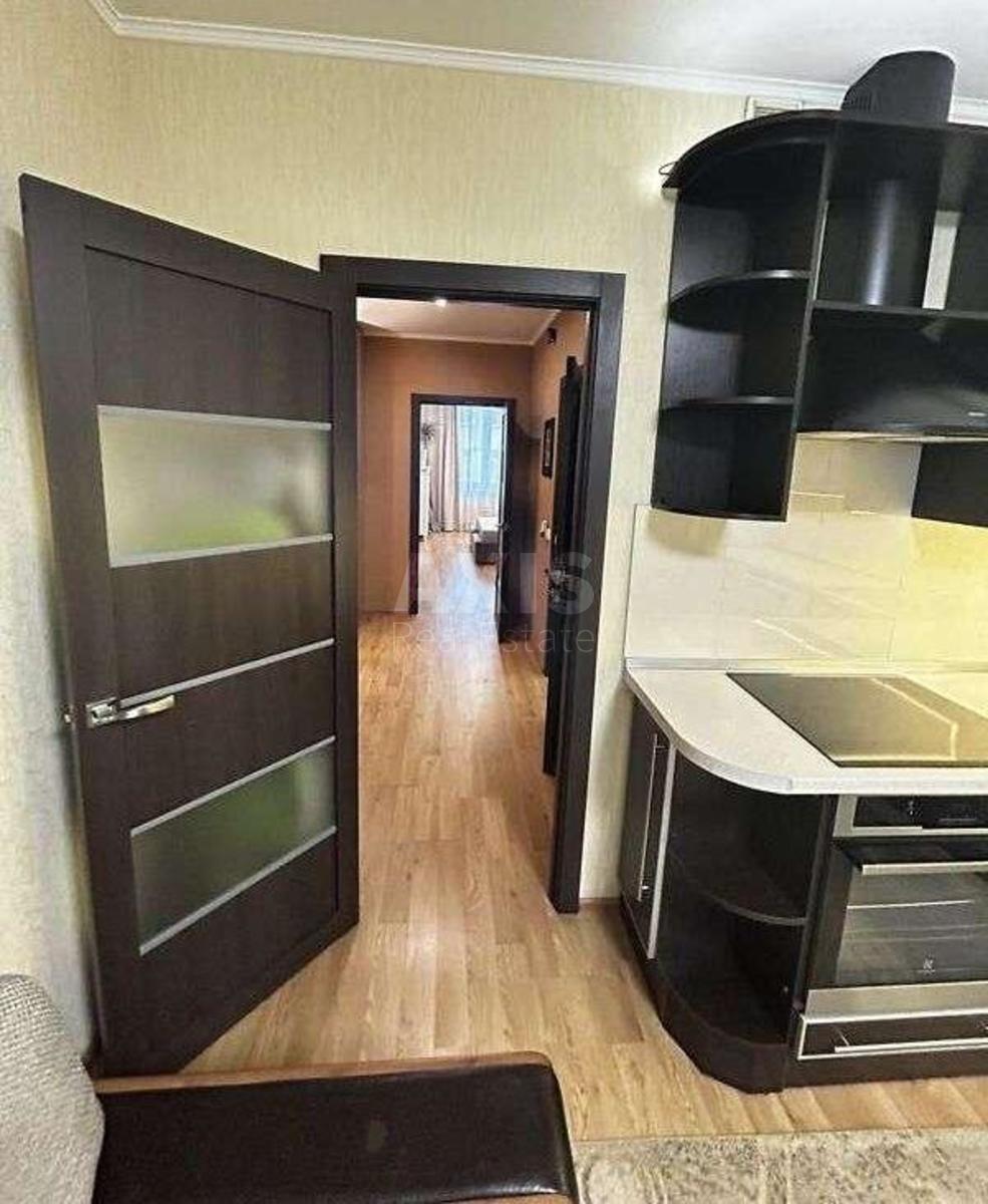 1k apartment pr-t Lobanovs'kogo 150А5