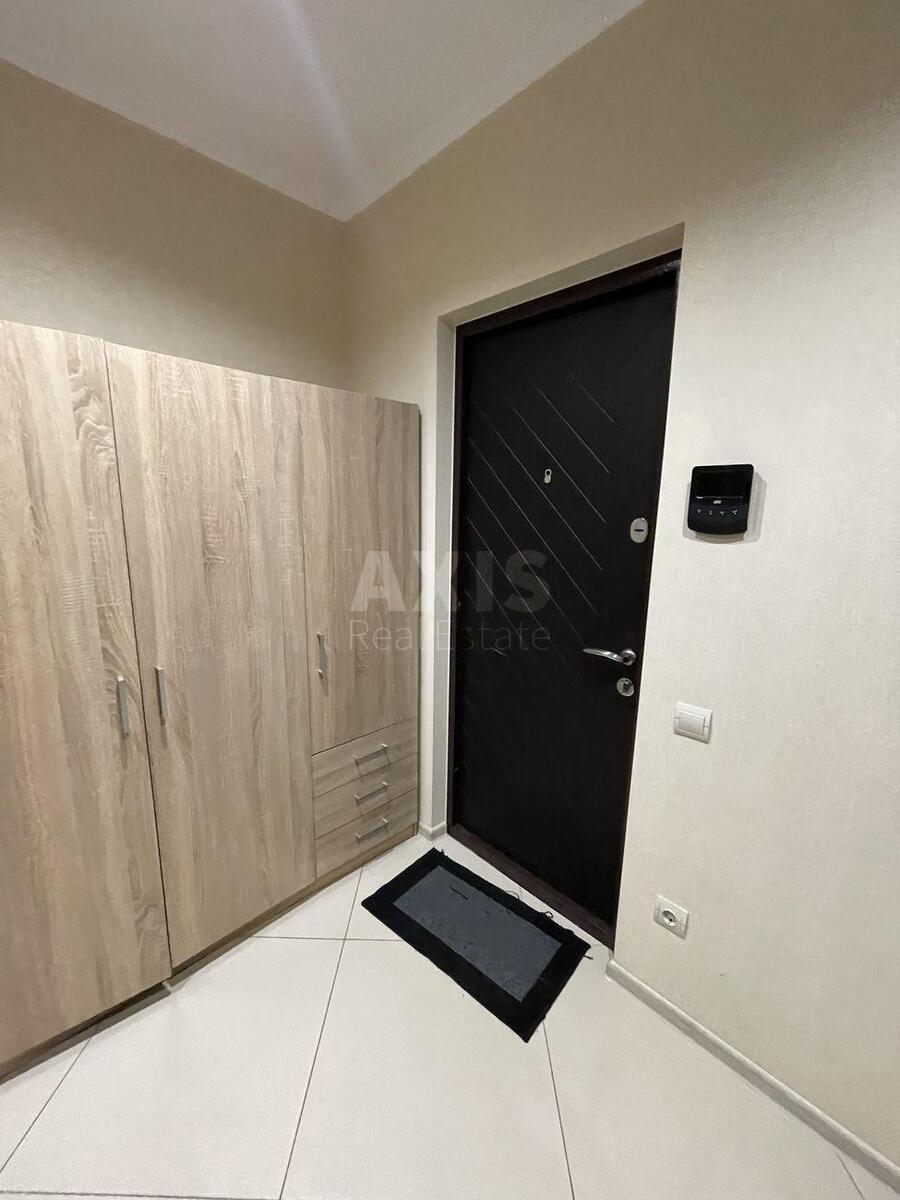 4k apartment vul. Yulia Zdanovska 34А12