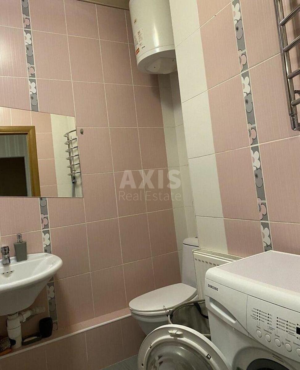 1k apartment vul. Golosii'vs'ka 13А4