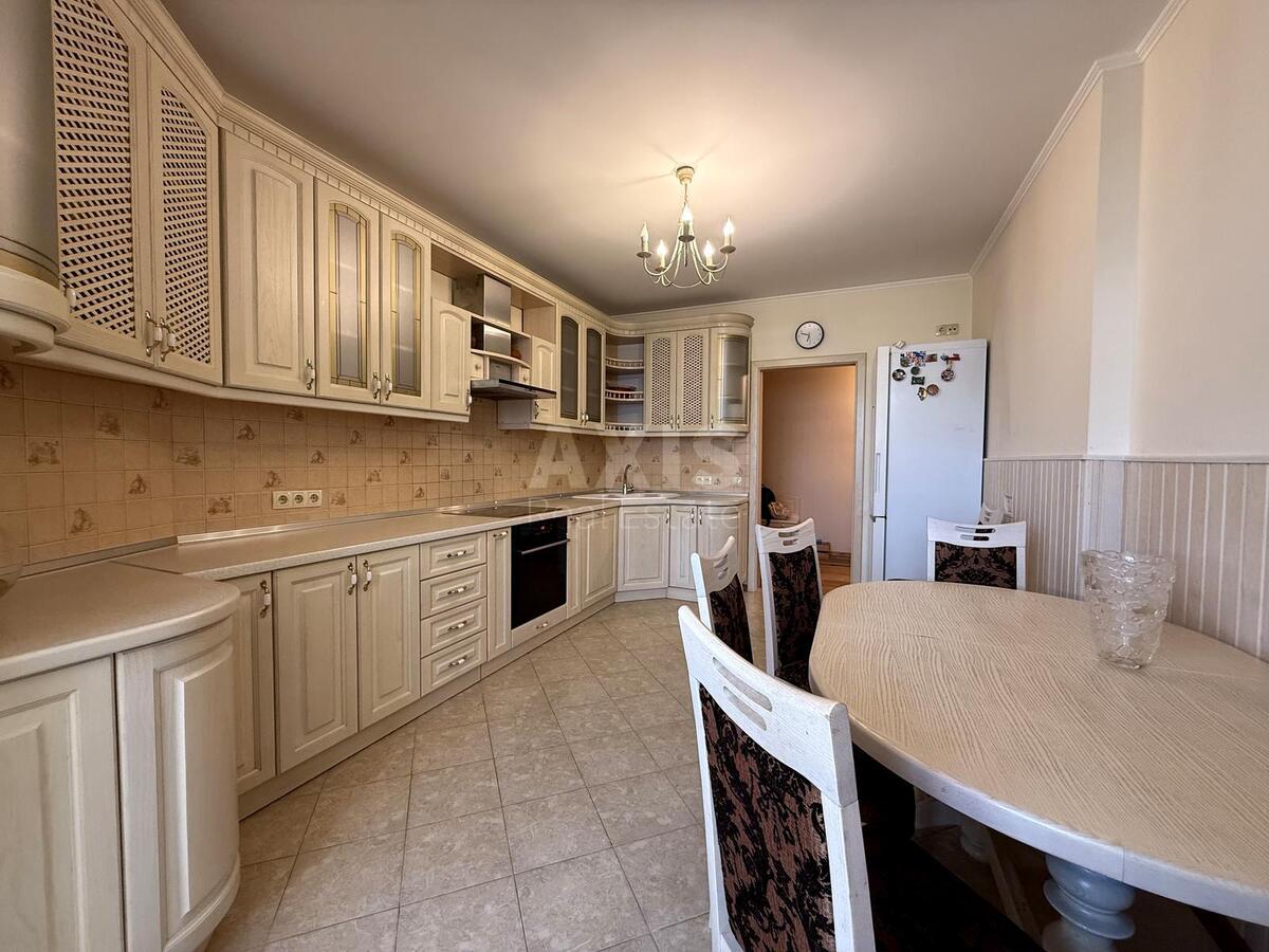 4к квартира ул. Срибнокильская 22639057