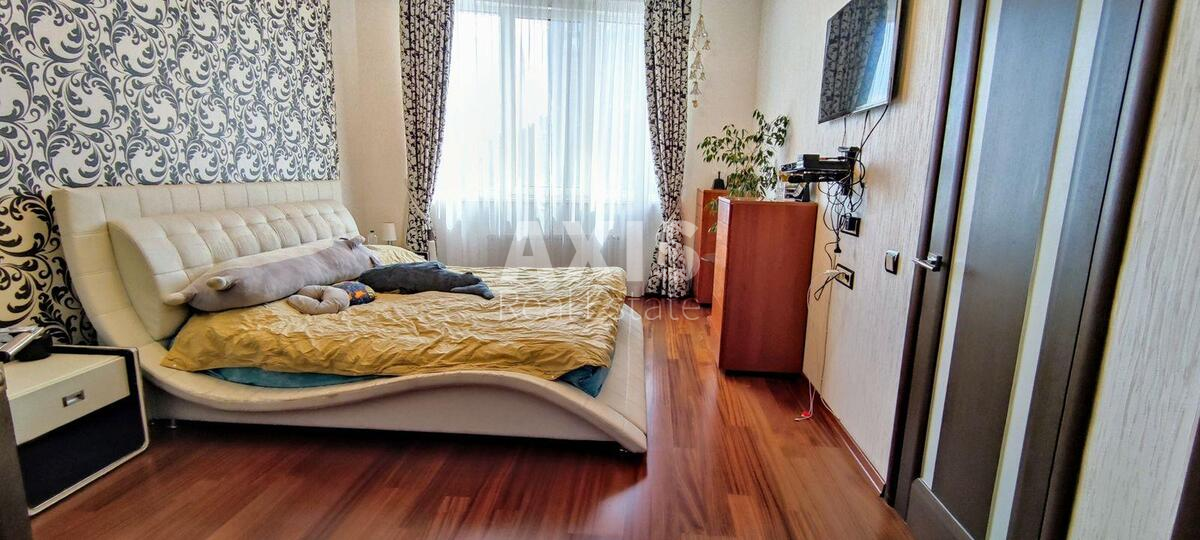 4k apartment vul. Barbjusa Anri 37/15