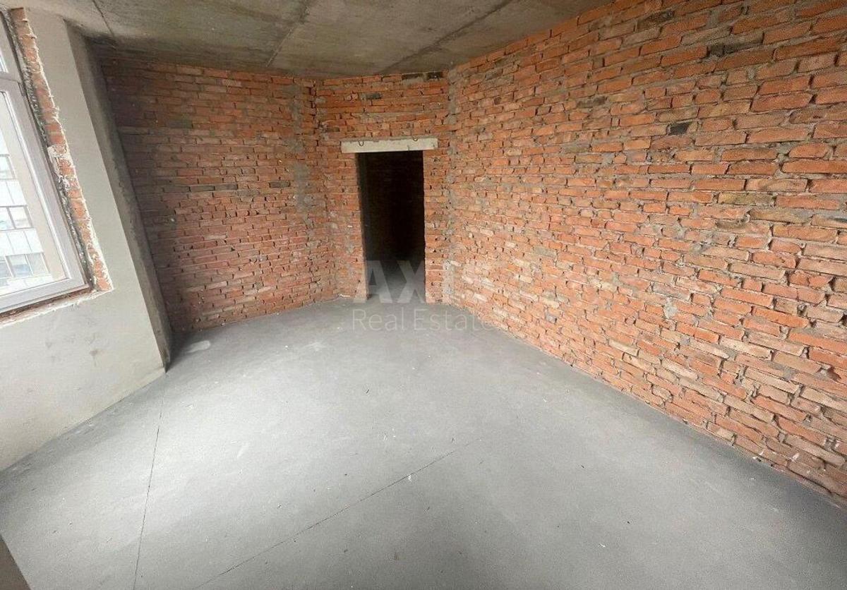 1k apartment vul. Dragomyrova Myhajla 4Б