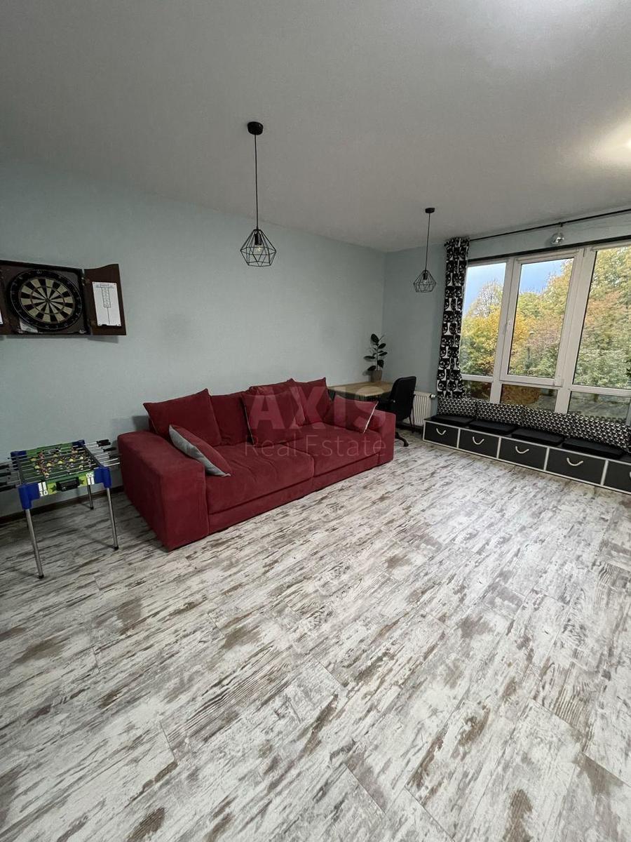2k apartment vul. Metrologichna 1091