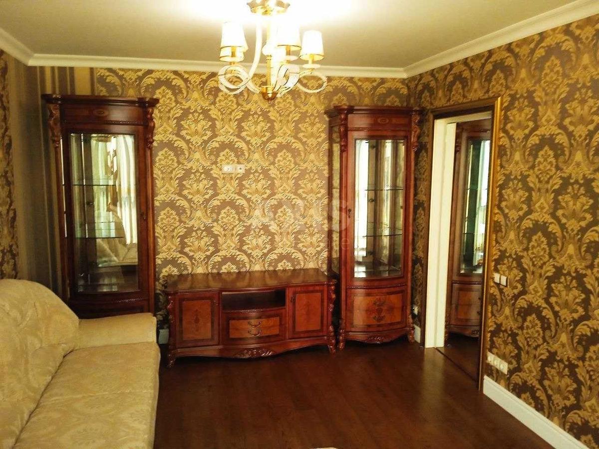 3k apartment vul. Geroi'v Kosmosu 138