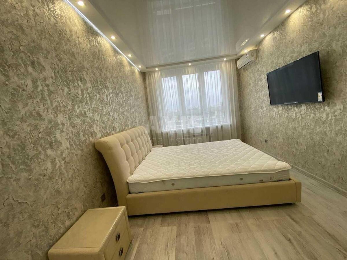 1k apartment vul. Dragomanova 105