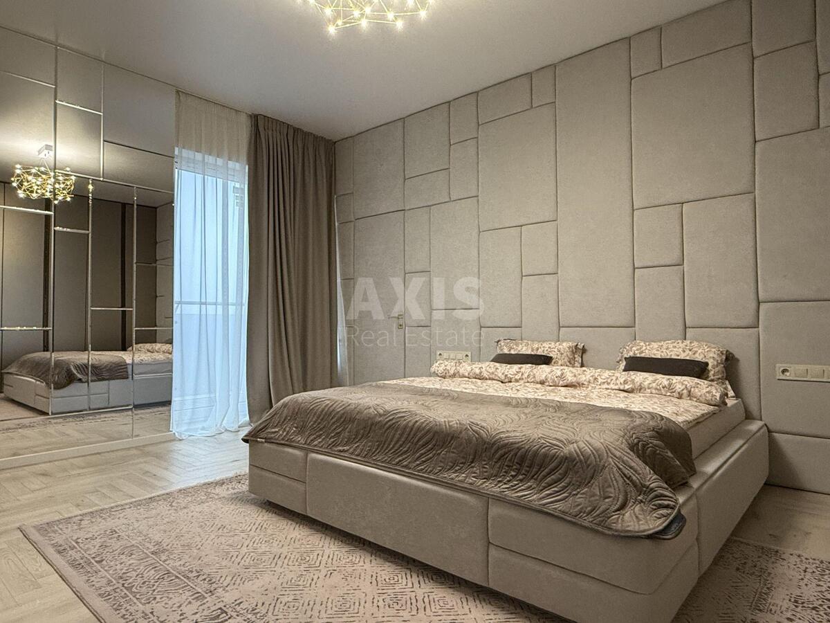 4к квартира ул. Антоновича 1096