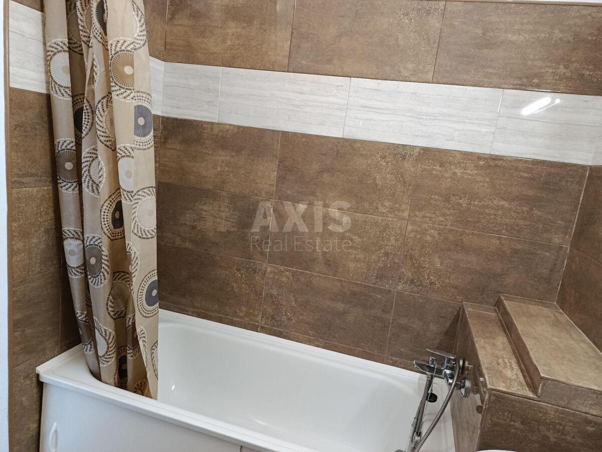 1k apartment vul. Malozemel'na 75565517