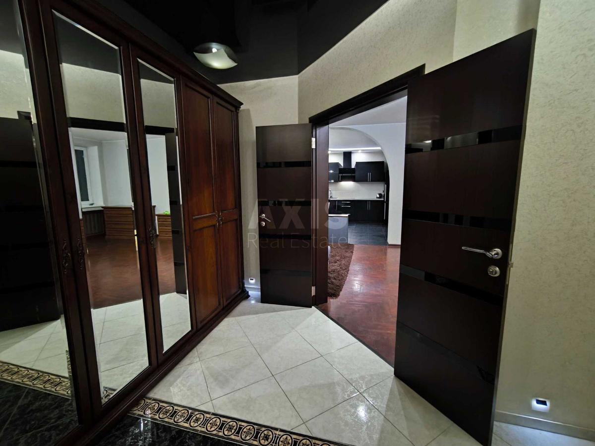 2к квартира ул. Николая Амосова 45