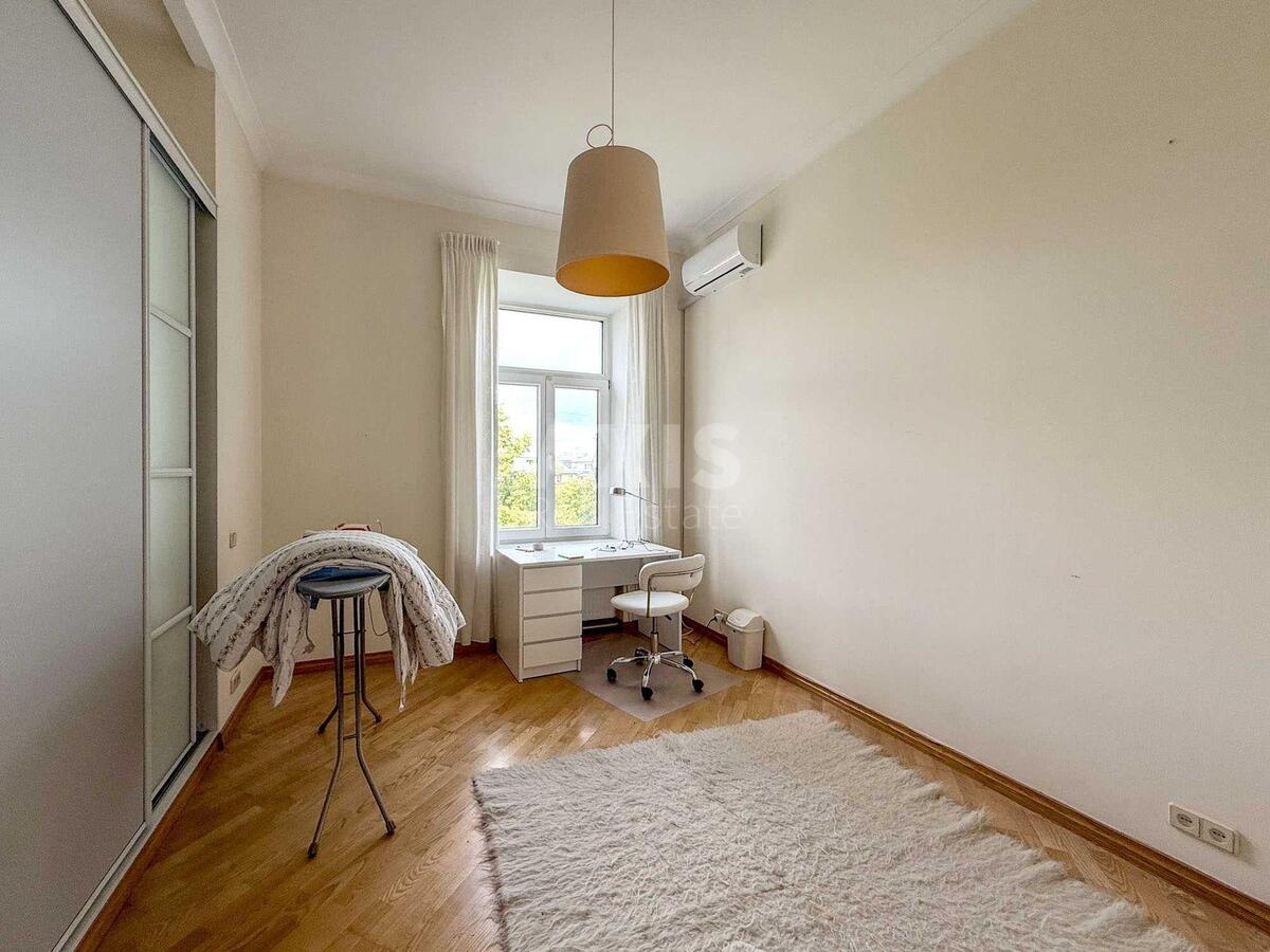 4k apartment vul. Jaroslaviv Val 14Г5675513