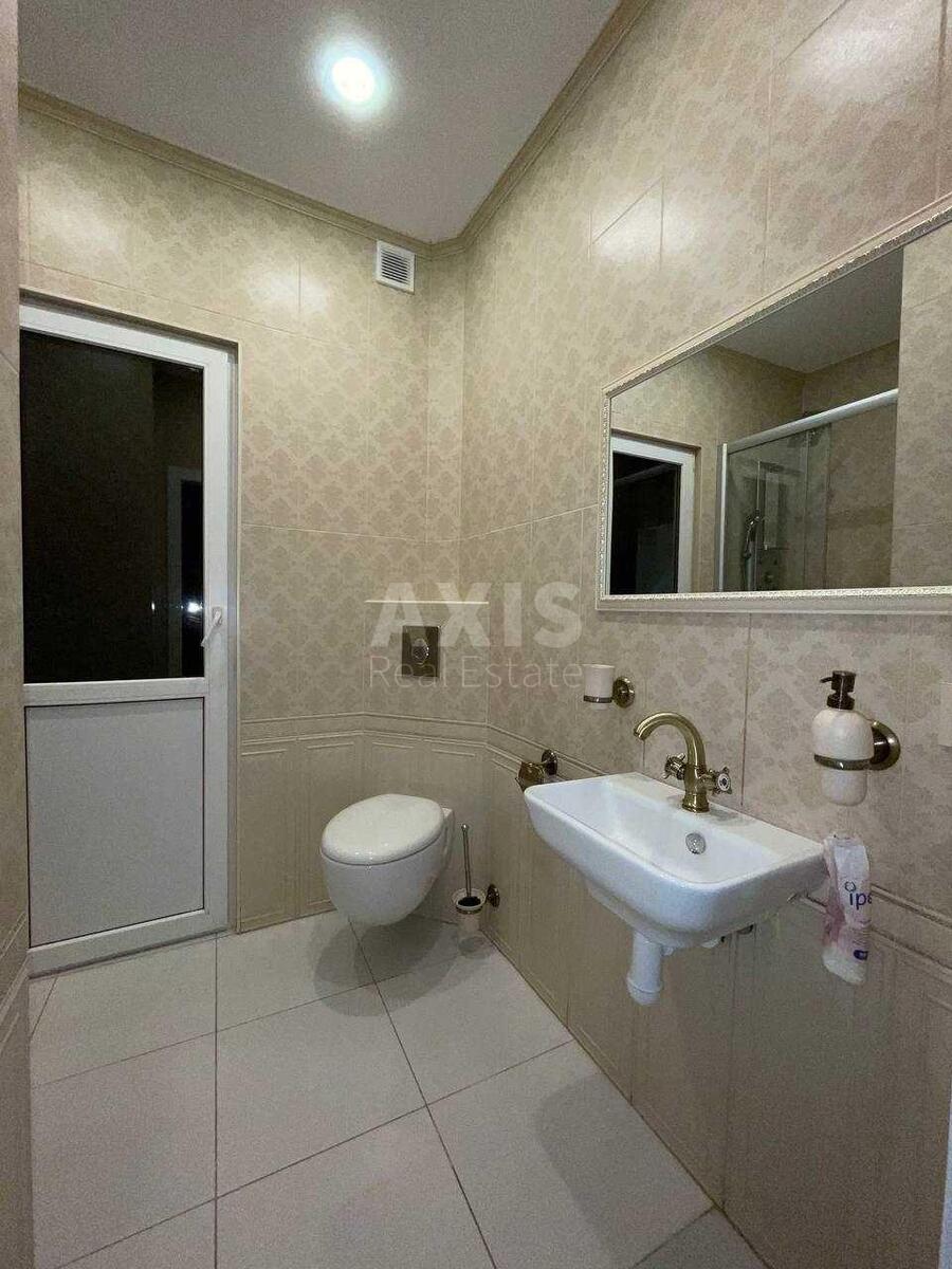 3k apartment nab. Dniprovs'ka 2310