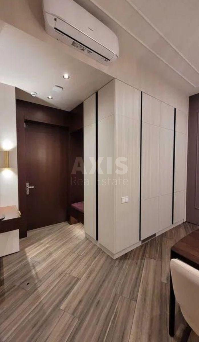 1k apartment vul. Zhyljans'ka 688