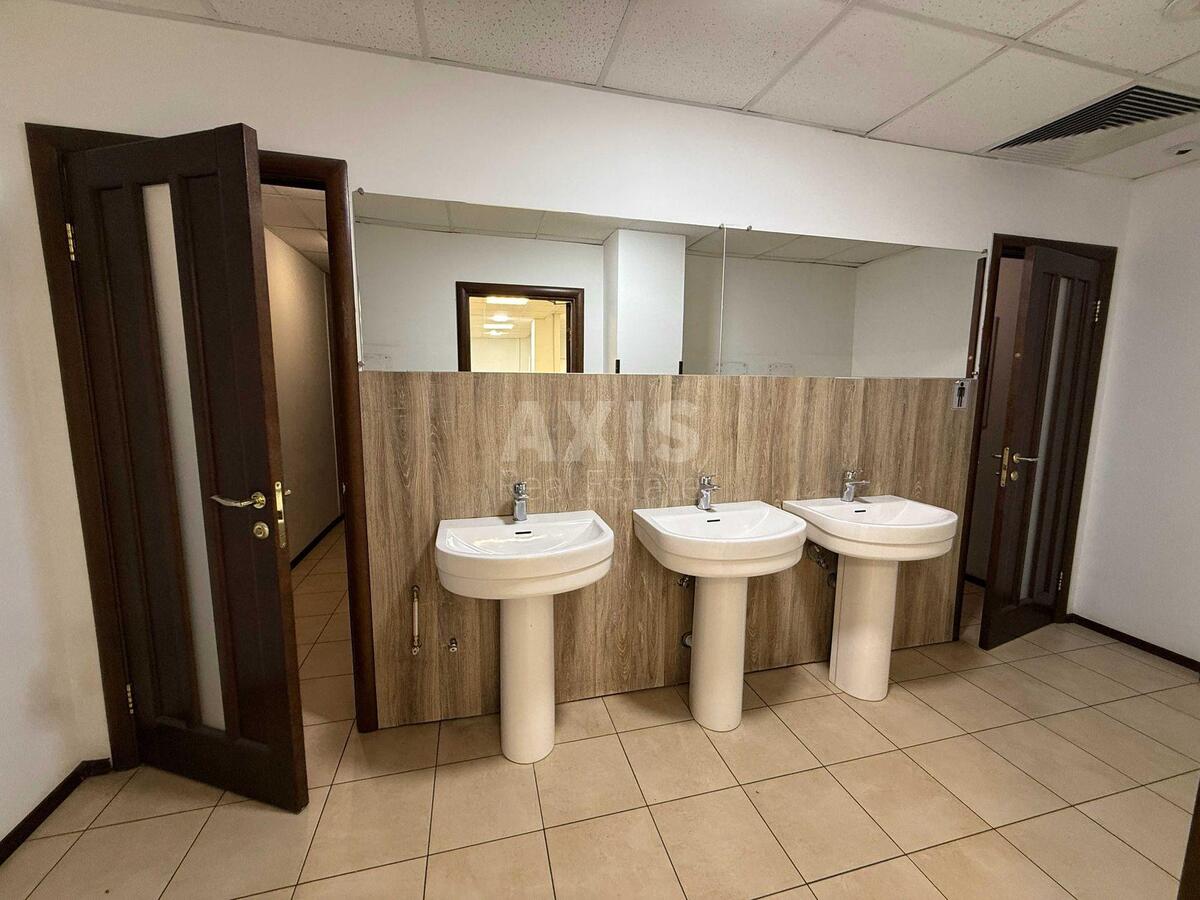 Office vul. Velyka Vasyl'kivs'ka 1/3, 644m2582218