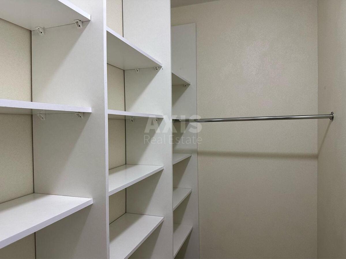1k apartment vul. Berkovec'ka 6А7