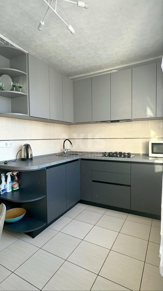 1k apartment bul. Druzhby Narodiv 13А