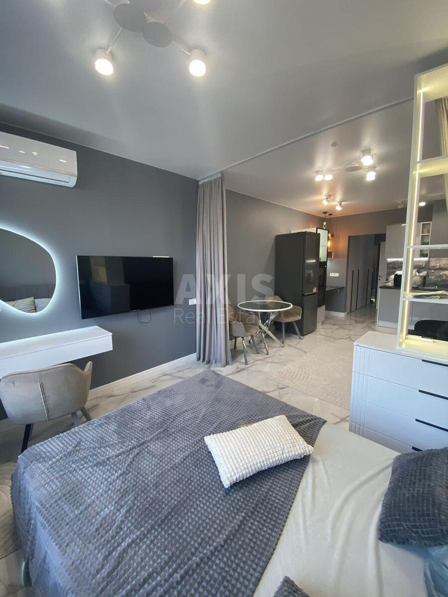 1k apartment nab. Dniprovs'ka 14573016