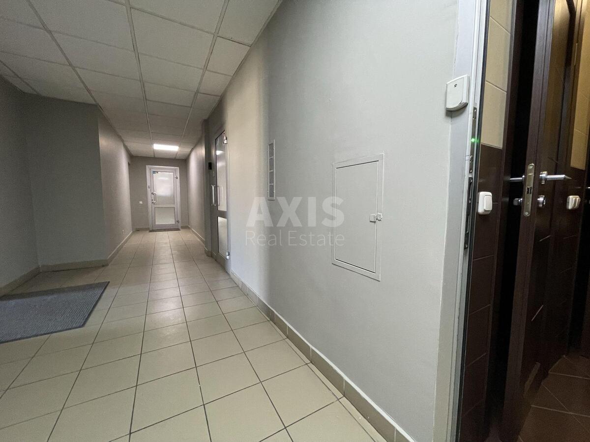 Office vul. Spas'ka 5, 182m28