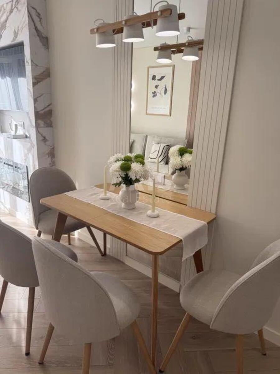 1k apartment bul. Ryl's'kogo Tadeja 1620051