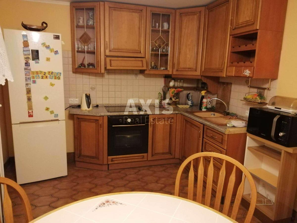 2k apartment vul. Chavdar Jelyzavety 14