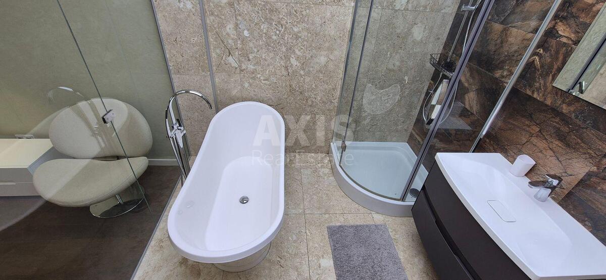 2k apartment vul. Jevgena Konoval'cja 44А578687