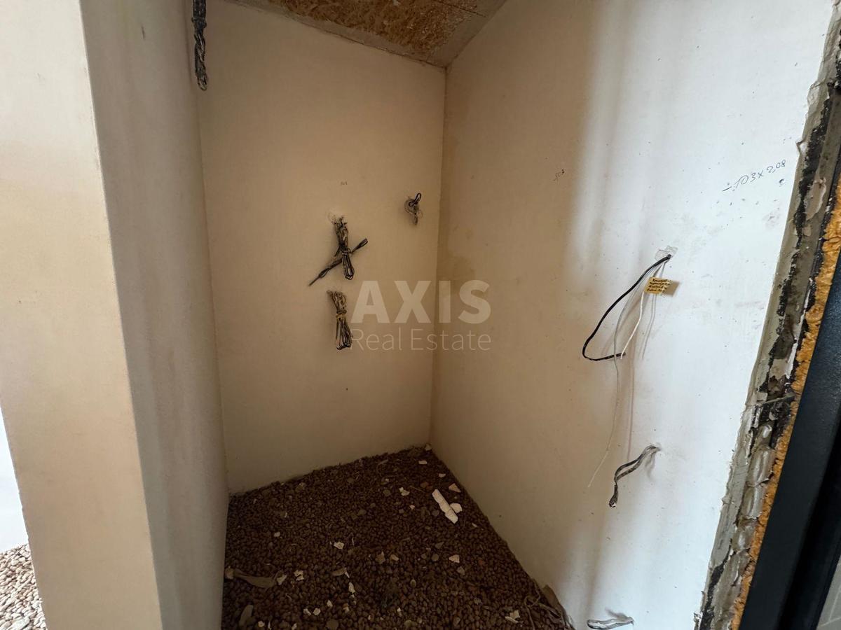 2k apartment nab. Dniprovs'ka 19А3
