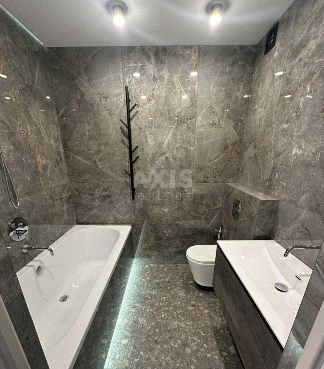 3k apartment nab. Dniprovs'ka 15627494