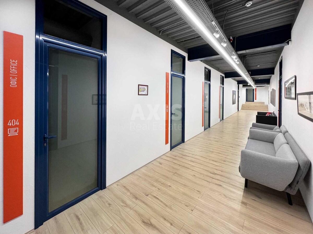 Office vul. Rustaveli Shota 11, 75m24