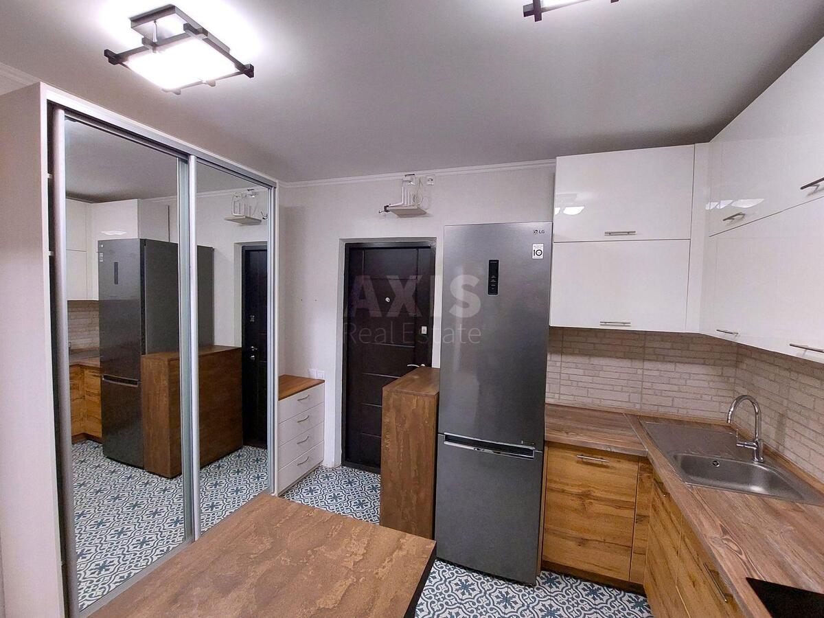 1k apartment vul. Zakrevs'kogo Mykoly 101А
