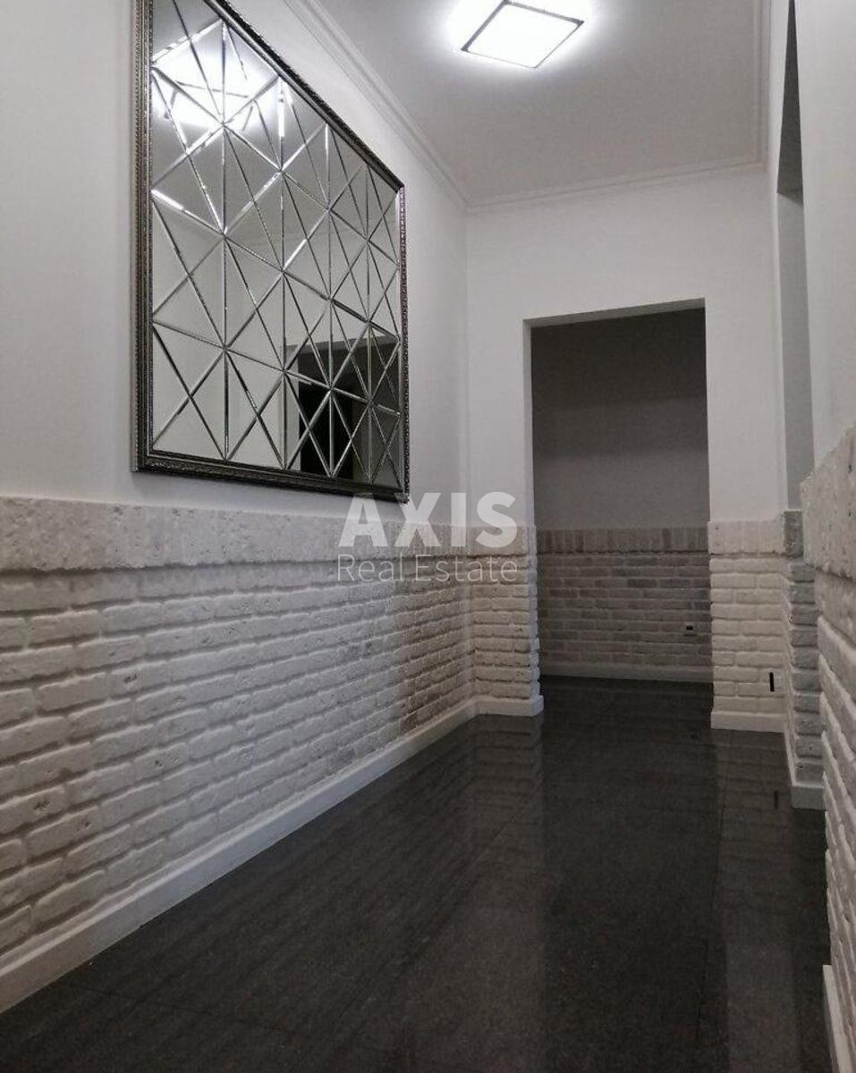 3k apartment vul. Urlivs'ka 302
