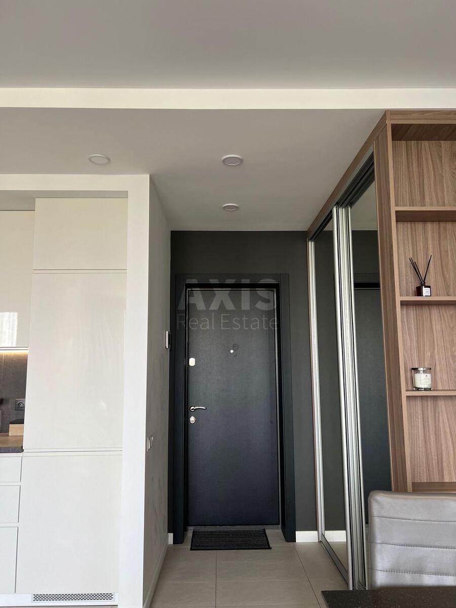 1k apartment vul. Yulia Zdanovska 46/16