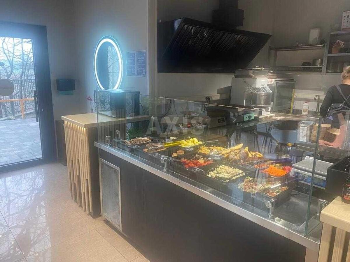 Офис ул. Сикорского Игоря Авиаконструктора 8, 217м2630053