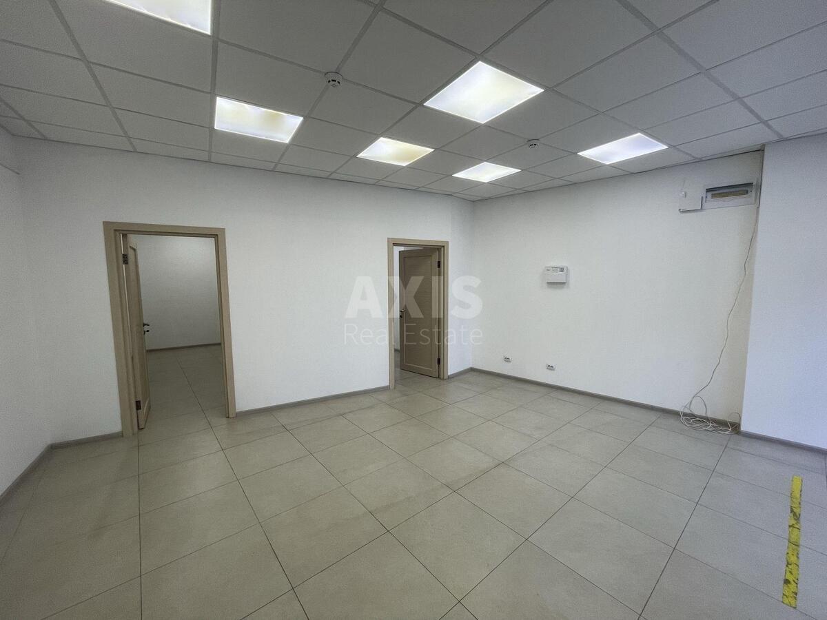 Trade object uzviz Voznesens'kyj 23, 50m20