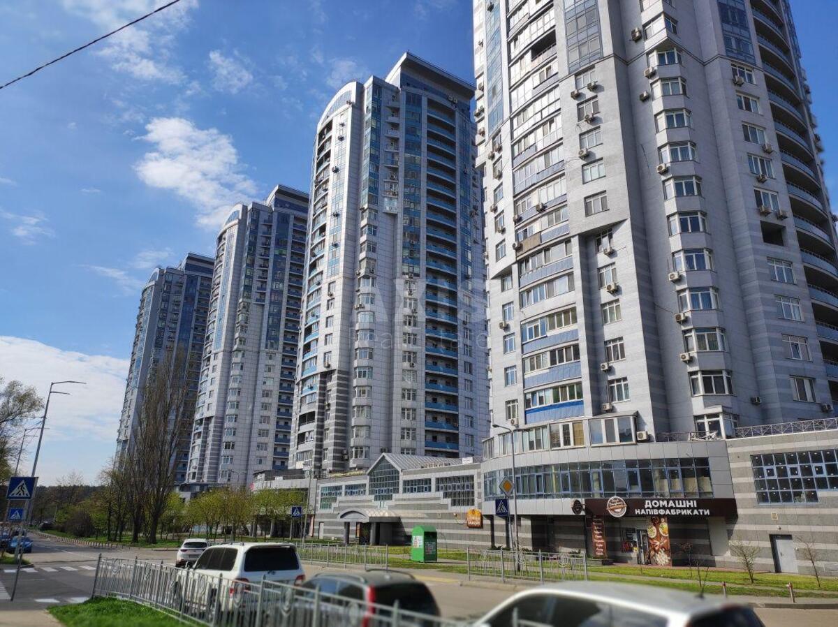 3k apartment vul. Ushakova Mykoly 1В10