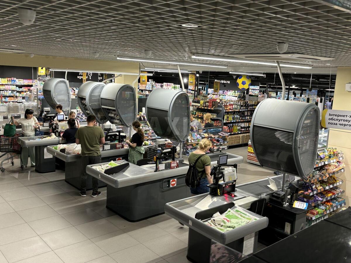 Trade object vul. Ljatoshyns'kogo 14, 9000m22