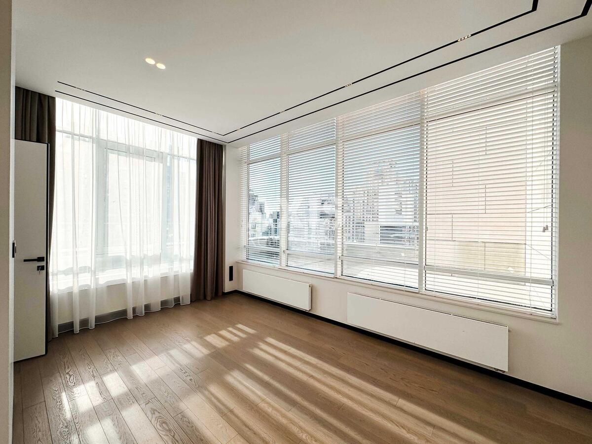 4k apartment vul. Saperne Pole 5А5663210